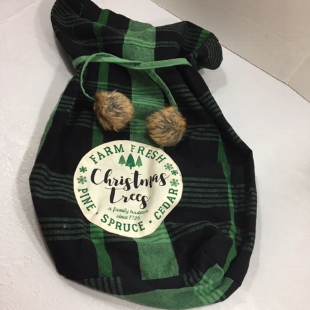 Farm Fresh Christmas Trees Green Black Plaid Tote Bag Sack w/Furry Pom Pom Ties